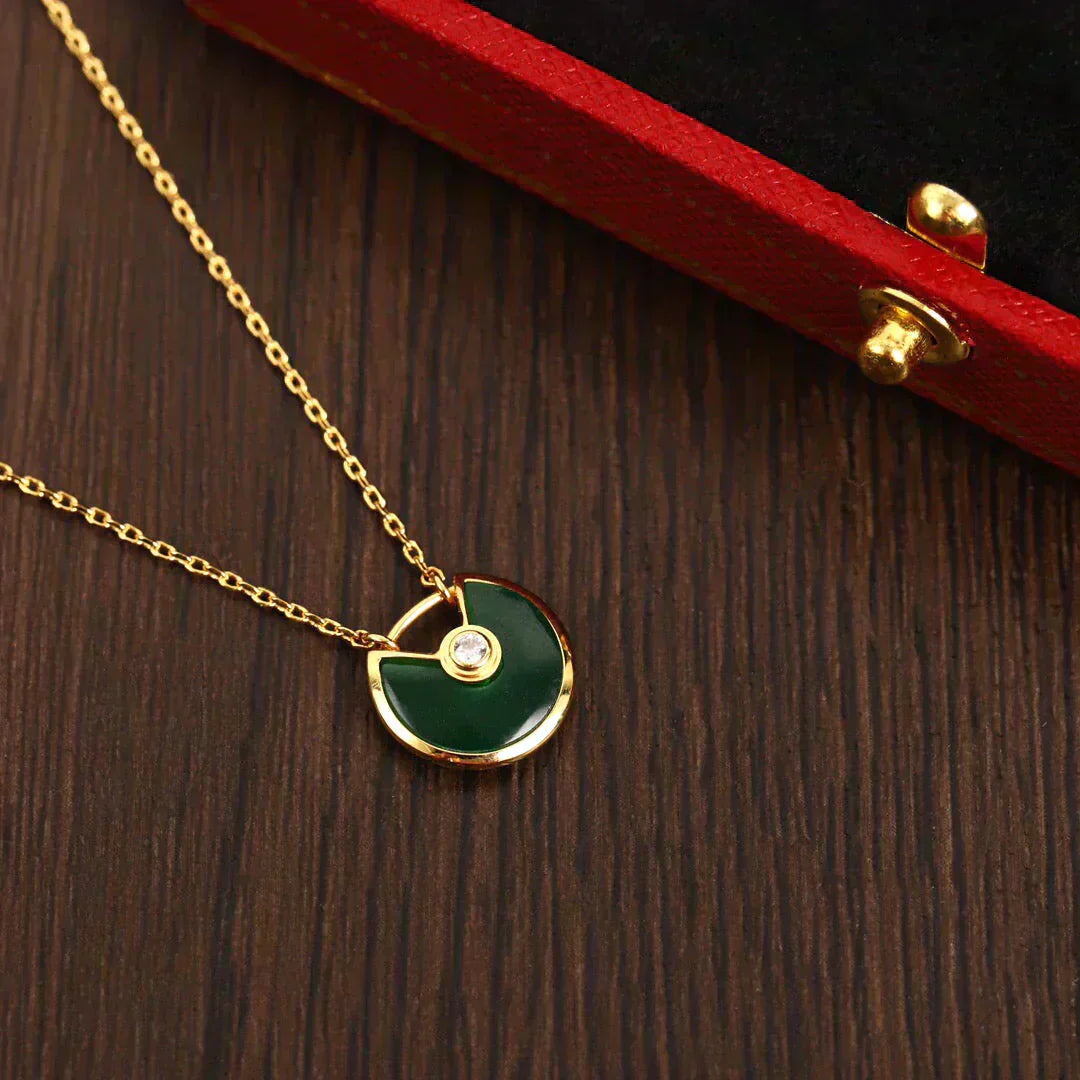 [Love More]AMULETTE GOLD MALACHITE NECKLACE