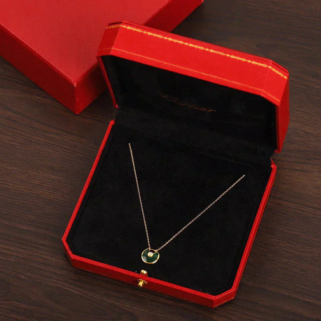 [Love More]AMULETTE GOLD MALACHITE NECKLACE