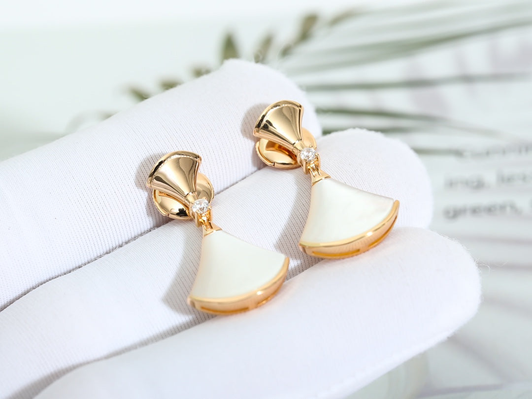 [Love More]DREAM MOP PINK GOLD EARRINGS