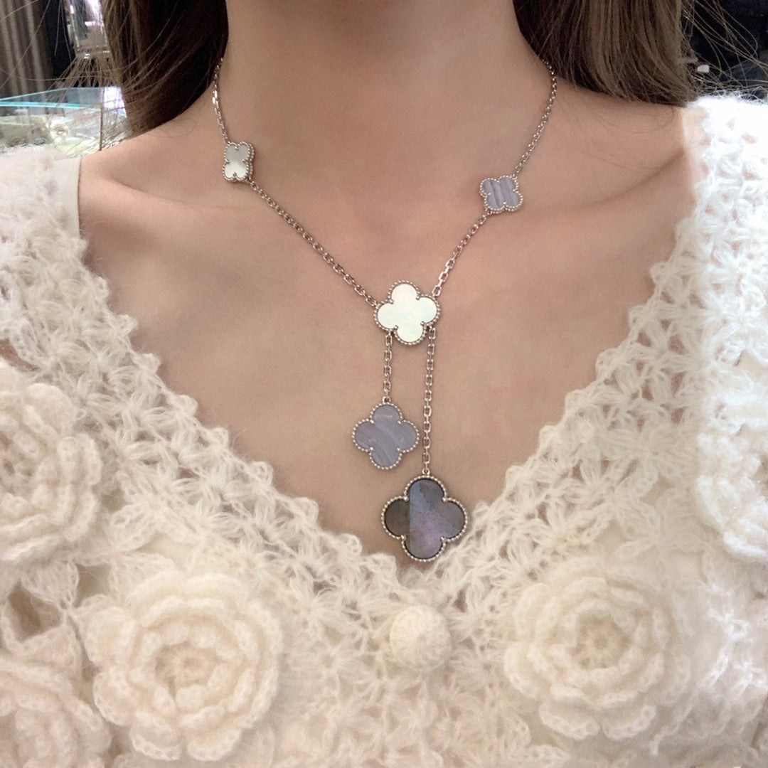 [Love More]CLOVER MOP CHALCEDONY NECKLACE SILVER 6 MOTIF