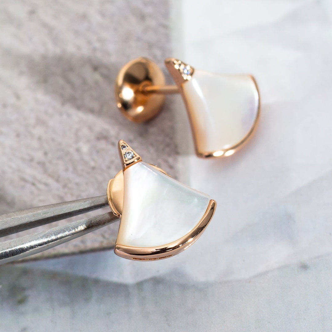 [Love More]DIVAS DREAM EARRINGS PINK GOLD