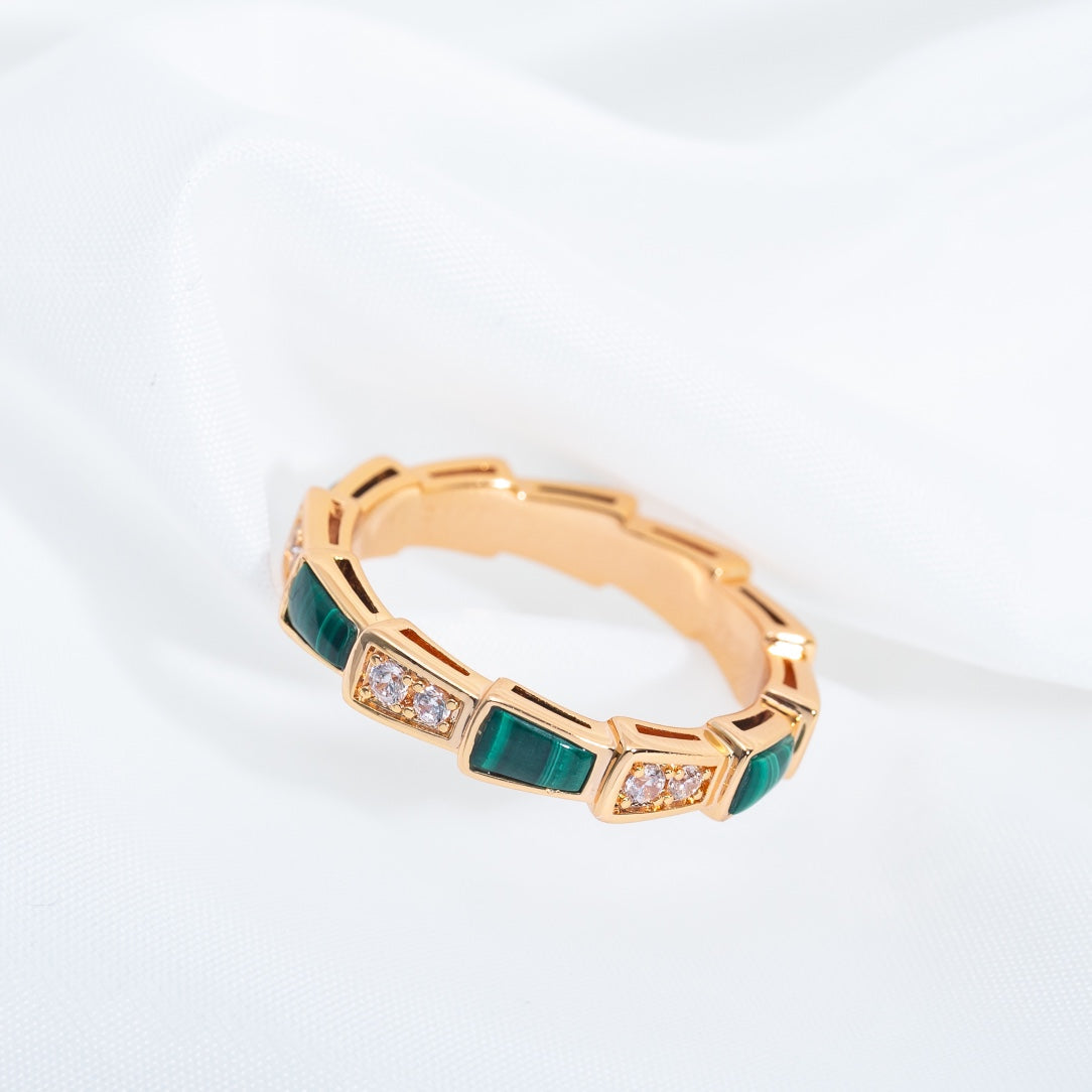 [Love More]SERPENTI RING PINK GOLD MALACHITE DIAMOND 3MM