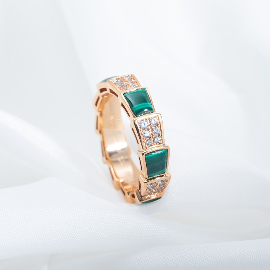 [Love More]SERPENTI RING PINK GOLD MALACHITE DIAMOND PAVED 4MM