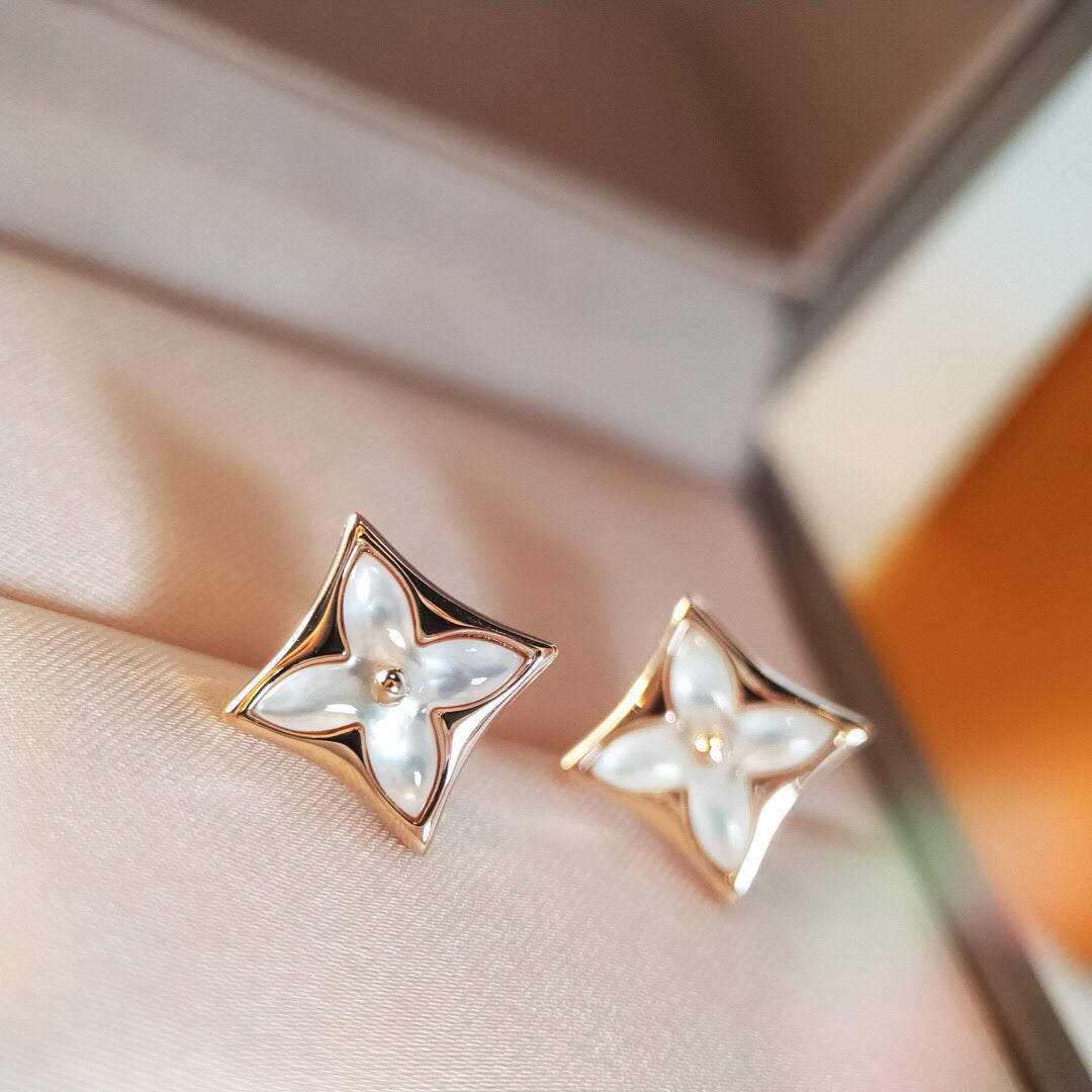 [Love More]STAR MOP PINK GOLD EARRINGS