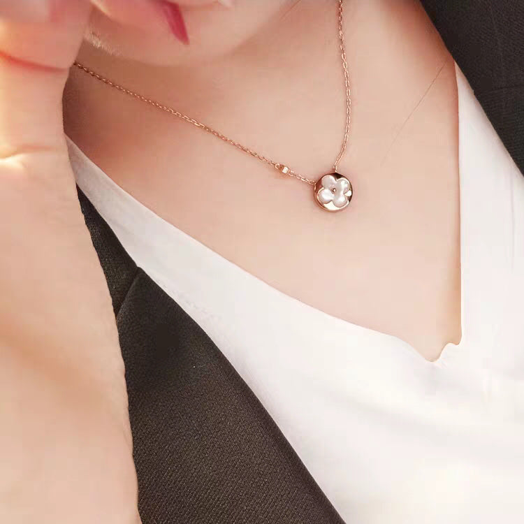 [Love More]SUN MOP GOLD 1 DIAMOND NECKLACE