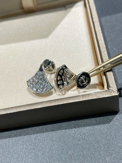 [Love More]DREAM STUD EARRINGS DIAMOND