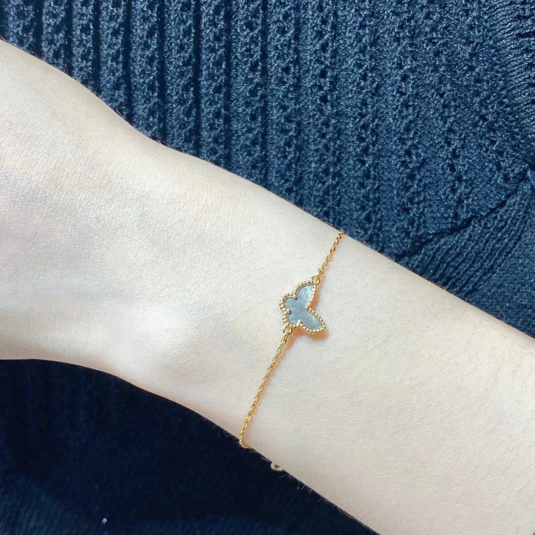 [Love More]BUTTERFLY DARK MOP BUTTERFLY BRACELET