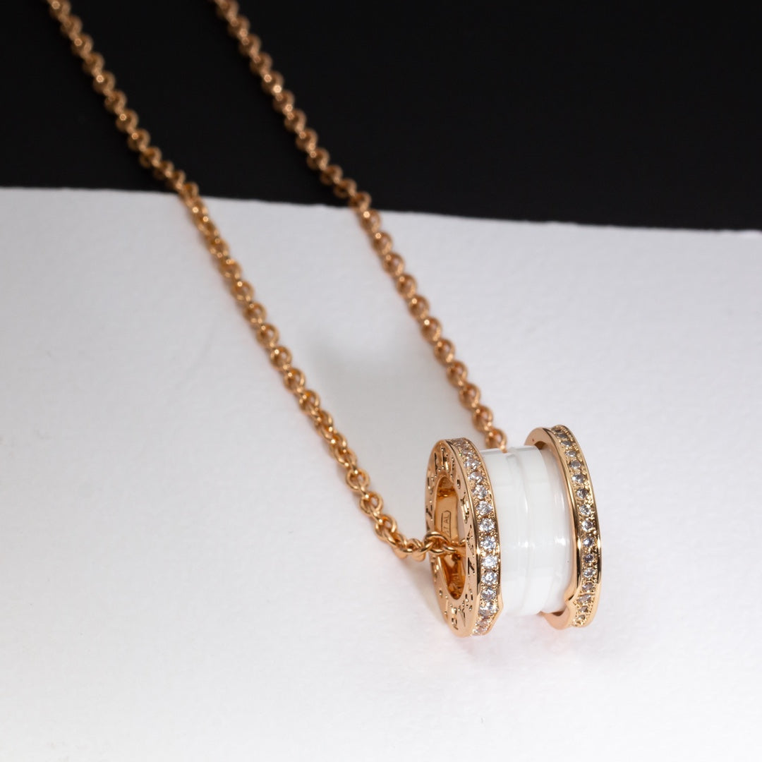 [Love More]ZERO 1 WHITE CERAMIC PINK GOLD DIAMOND NECKLACE