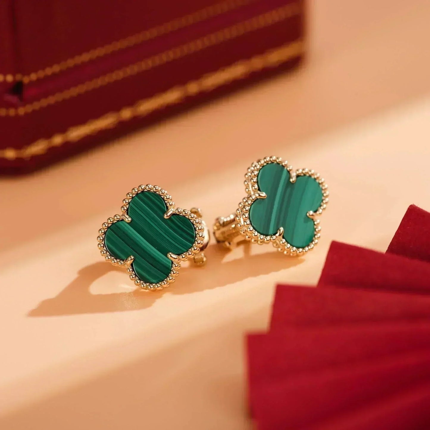 [Love More]CLOVER MEDIUM 1 MOTIFS MALACHITE  EARRINGS