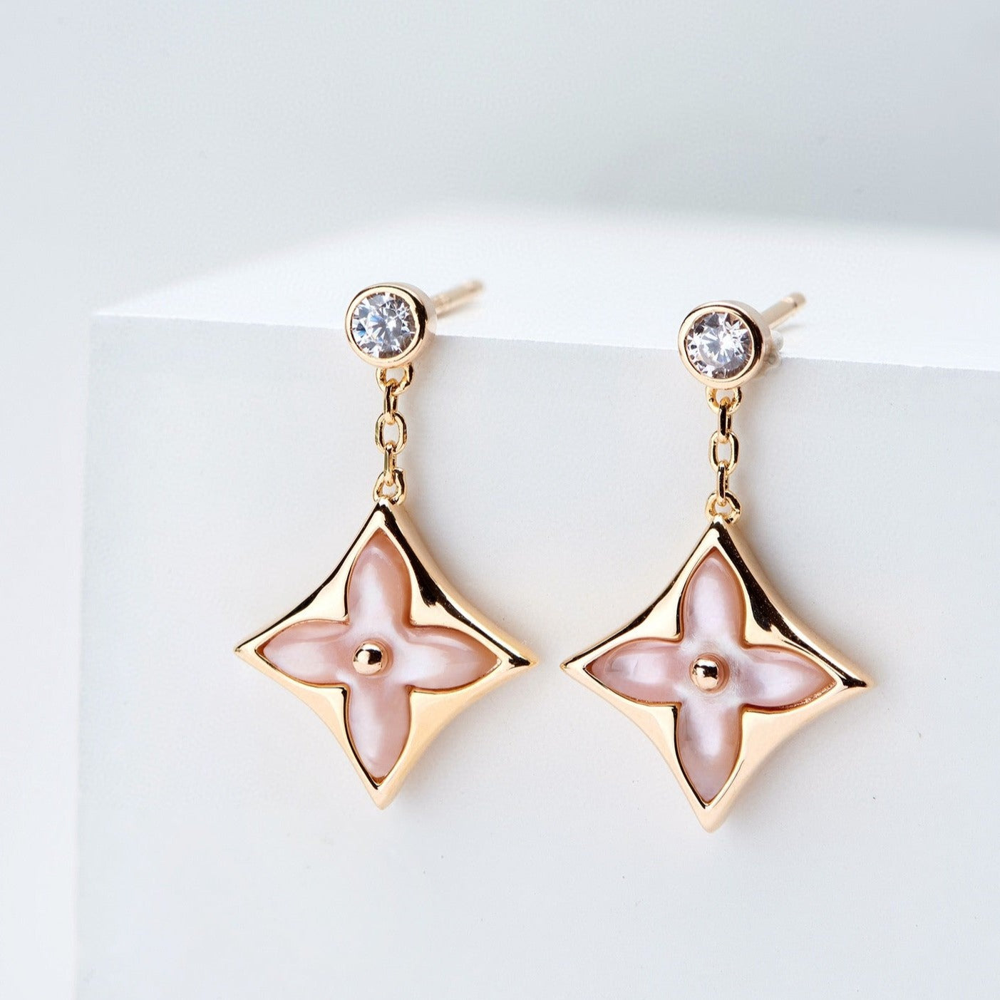 [Love More]DOUBLE STAR PINK GOLD MOP DROP EARRINGS