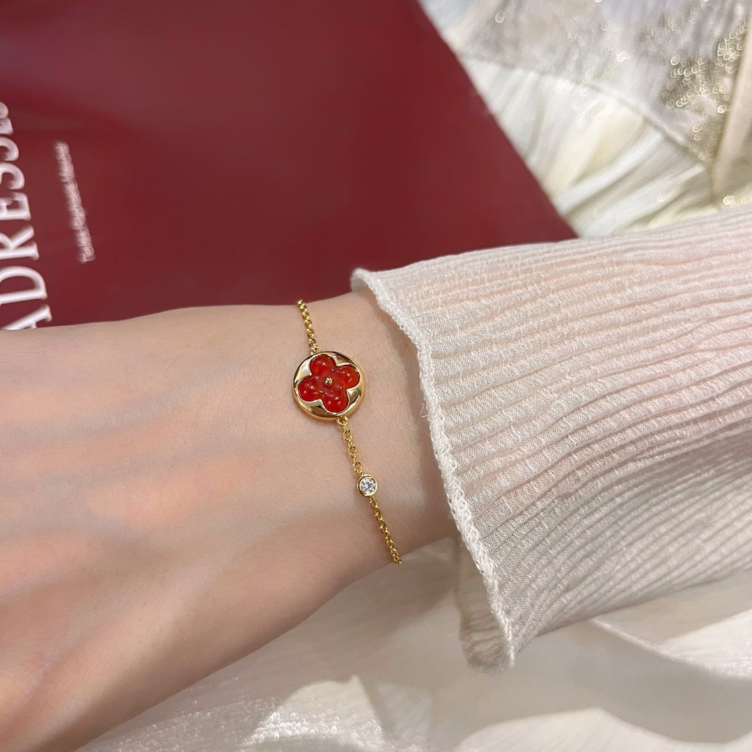 [Love More]SUN PEDANT CARNELIAN BRACELET