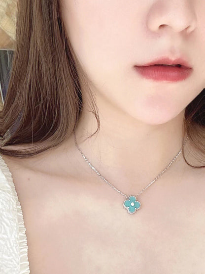 [Love More]CLOVER 1 DIAMOND LIGHT BLUE SILVER NECKLACE