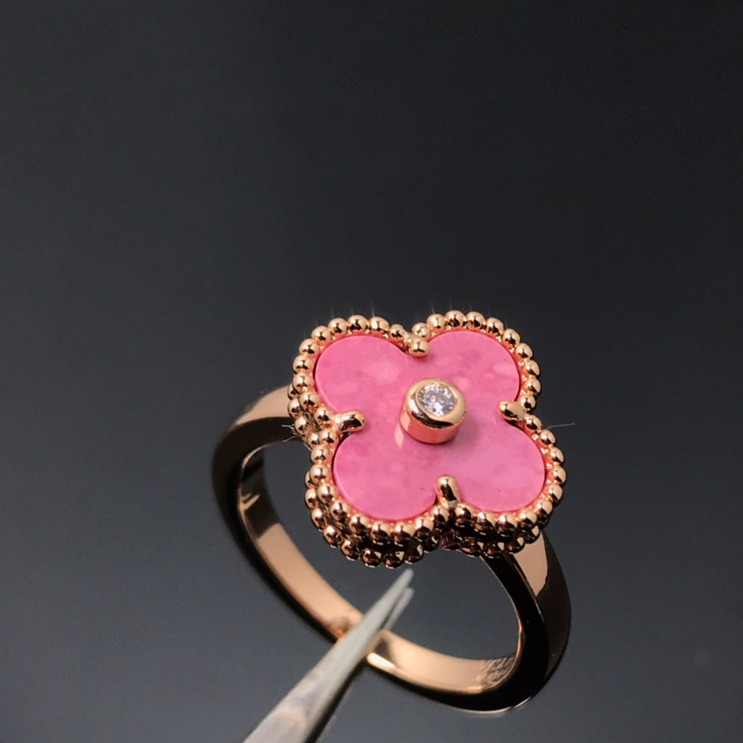 [Love More]CLOVER RHODONITE ROSE GOLD RING