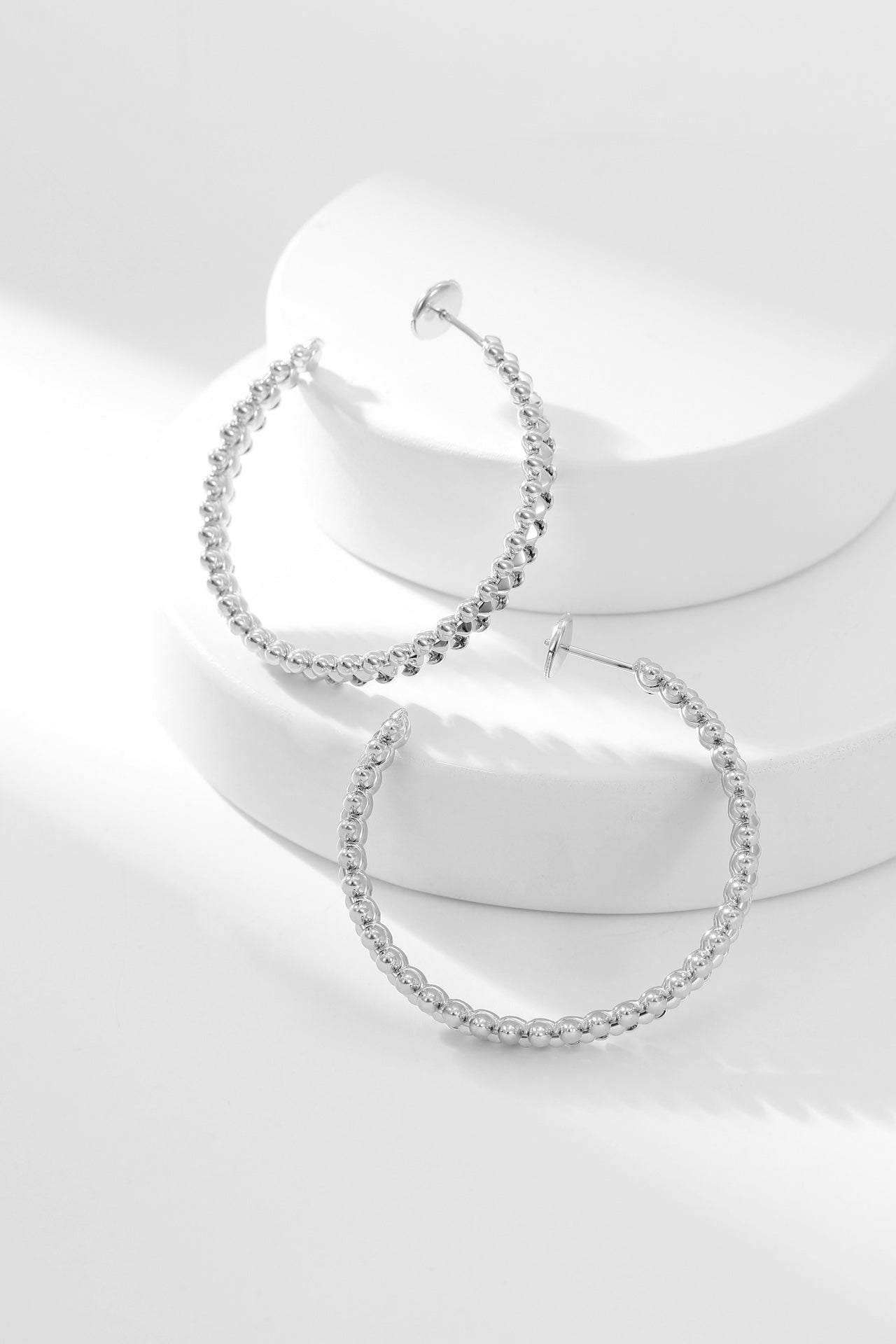 [Love More]CLASH HOOP EARRINGS