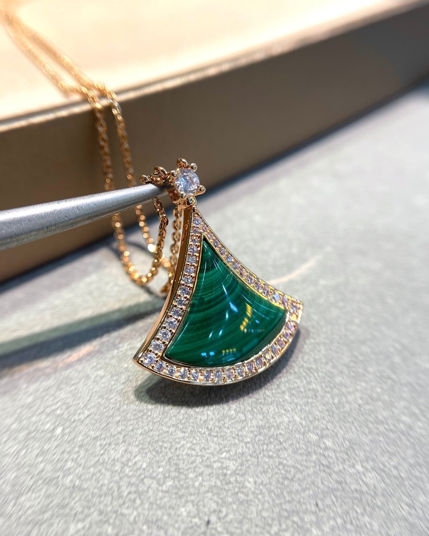 [Love More]DREAM MALACHITE DIAMOND PAVED PINK GOLD NECKLACE