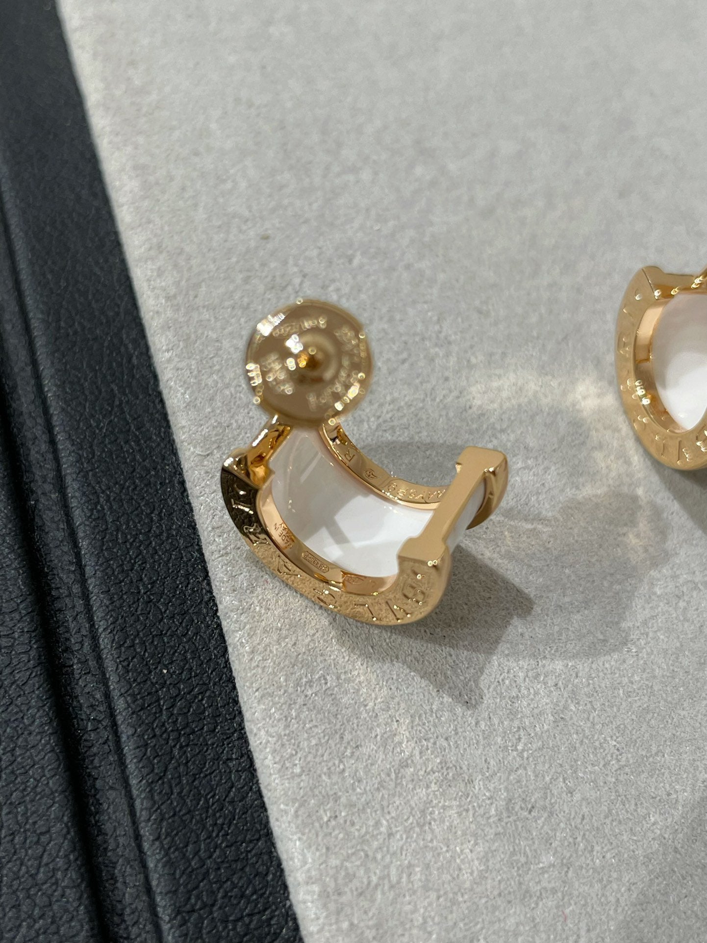 [Love More]ZERO 1 PINK GOLD CERAMIC EARRINGS