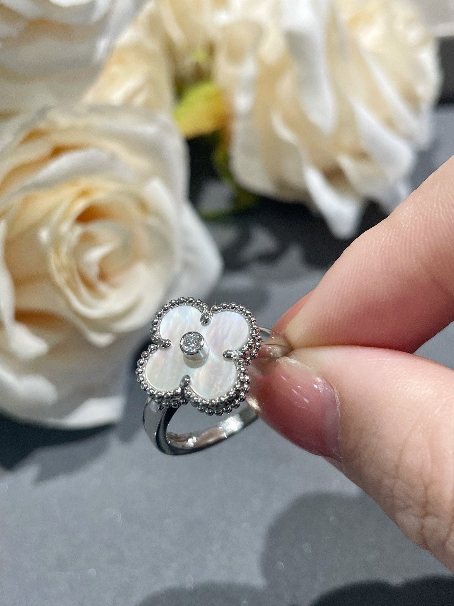 [Love More]CLOVER SILVER MOP DIAMOND RING