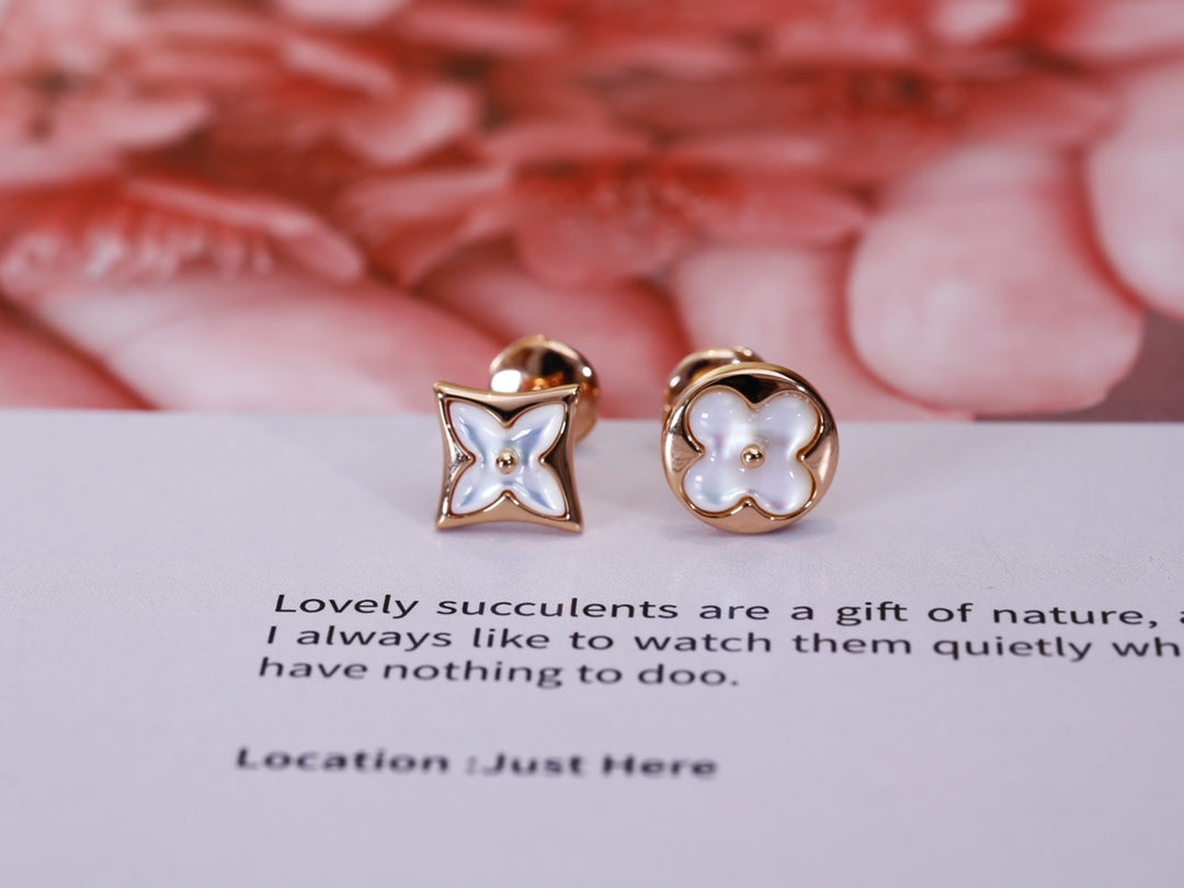 [Love More]STAR AND SUN PINK GOLD MOP STUD EARRINGS