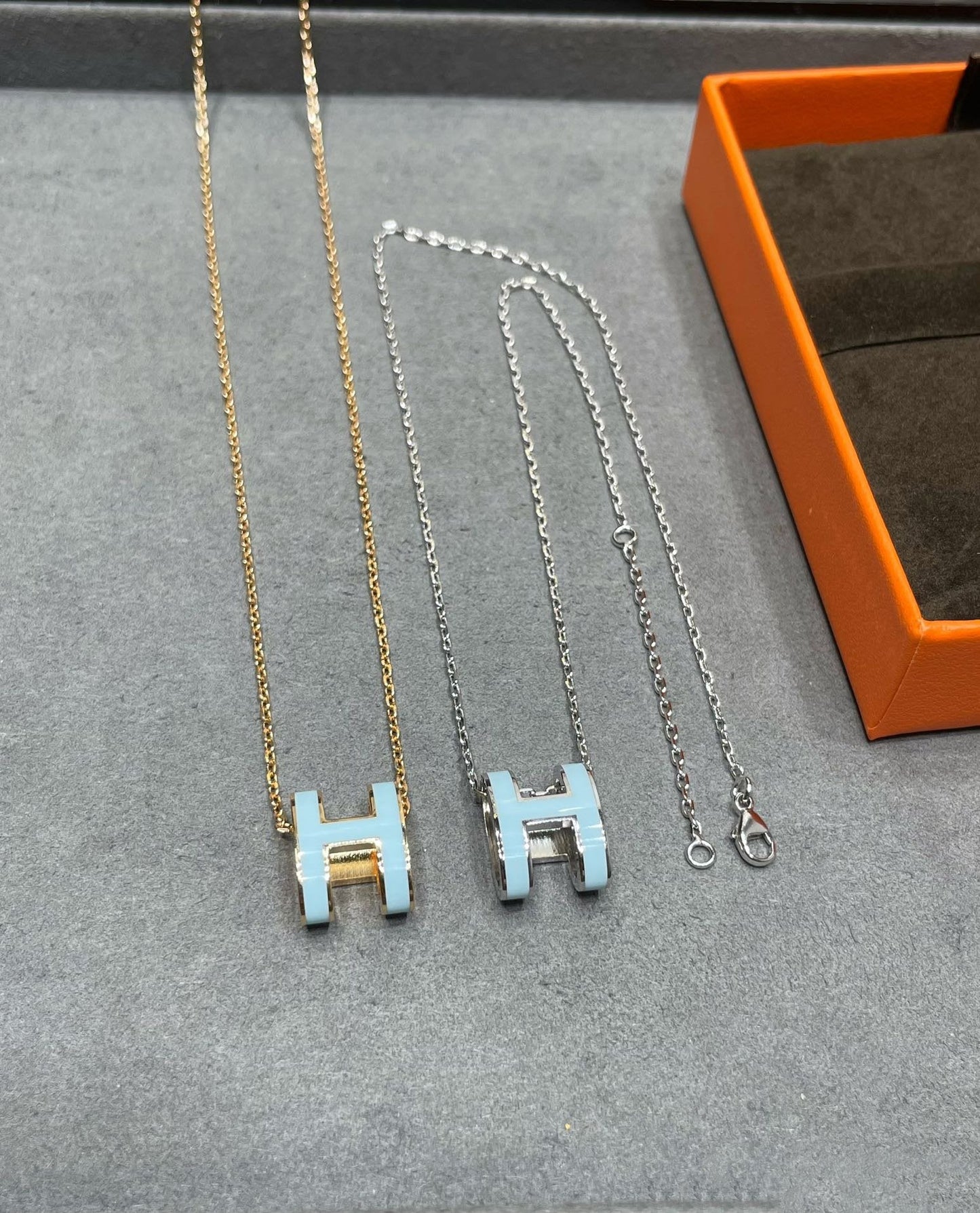 [Love More]POP H SKY BLUE NECKLACE