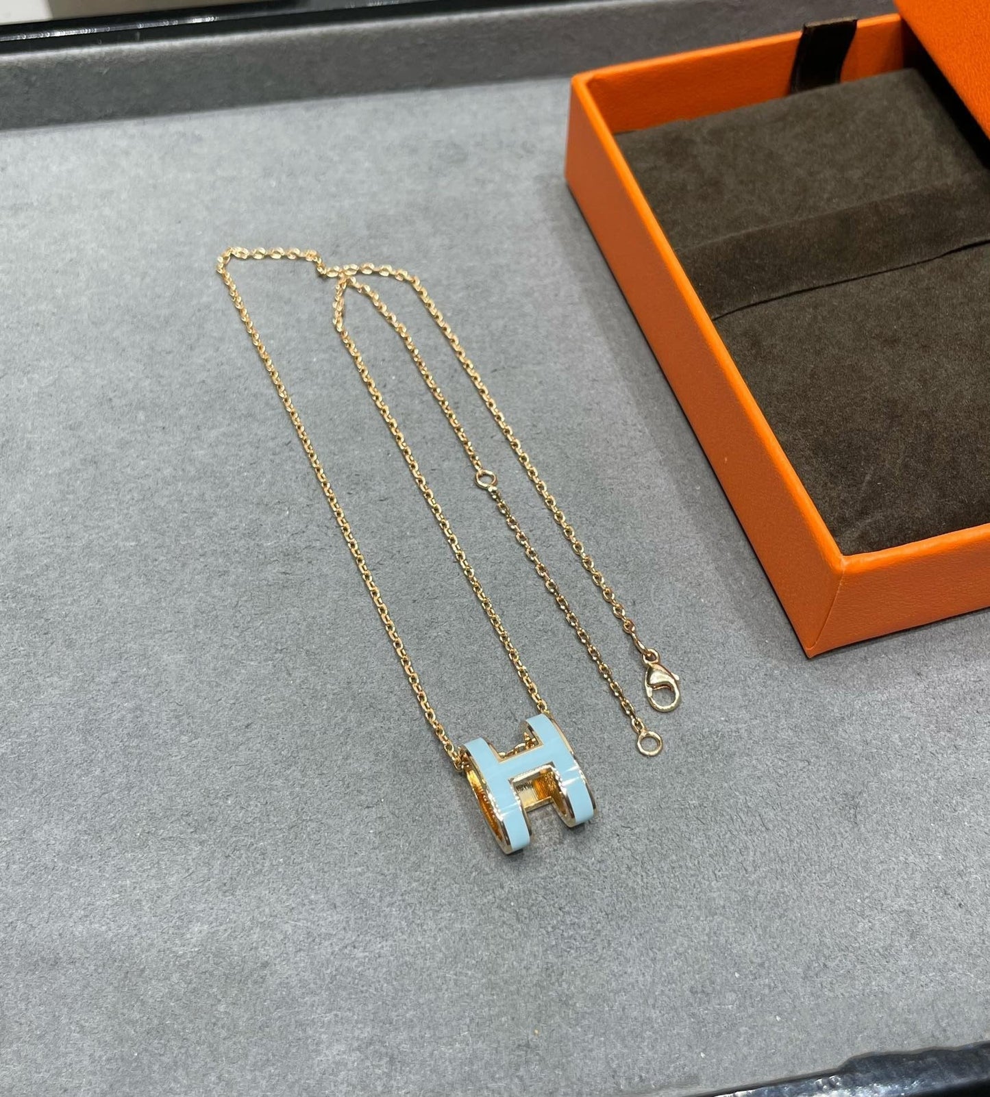 [Love More]POP H SKY BLUE NECKLACE