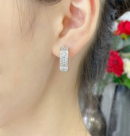 [Love More]LOVE 5.5MM DIAMOND PAVED EARRINGS