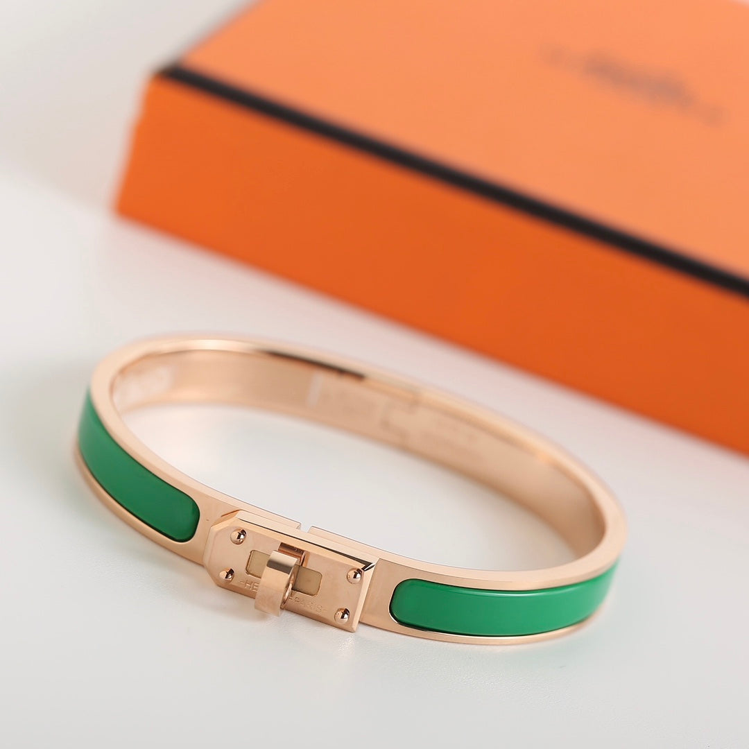 [Love More]HM KELLY GREEN BRACELET