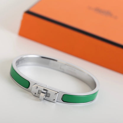 [Love More]HM KELLY GREEN BRACELET