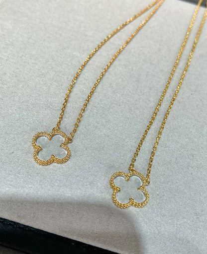 [Love More]CLOVER ROCK CRYSTAL ROSE GOLD NECKLACE