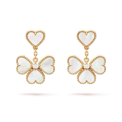 [Love More]CLOVER SWEET WHITE MOP EARRINGS