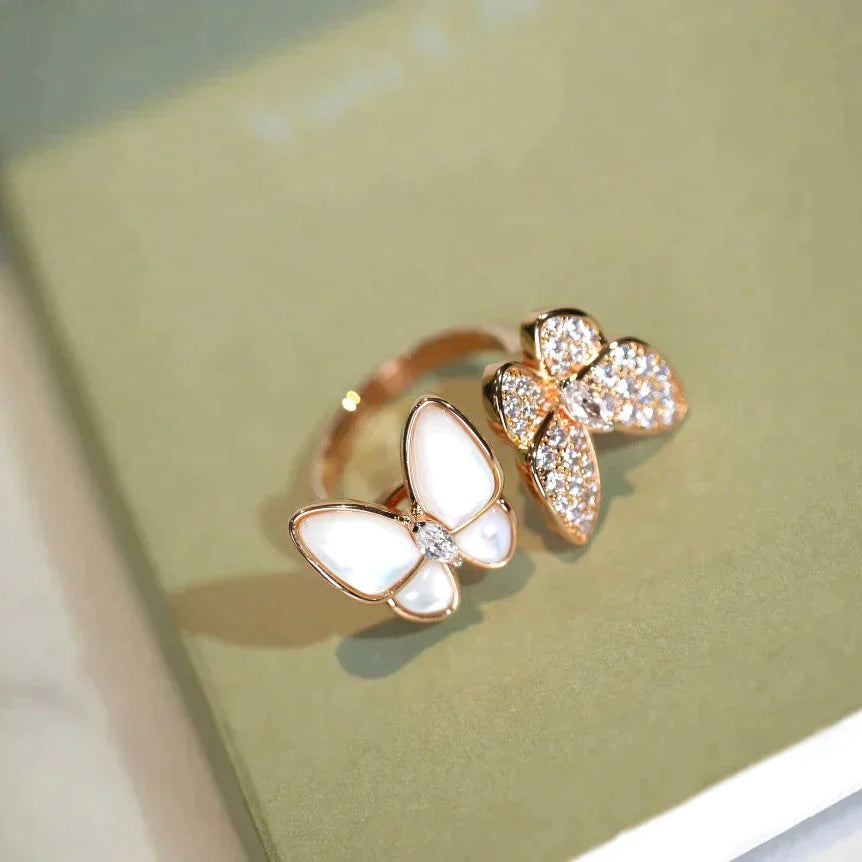 [Love More]TWIN BUTTERFLY DIAMOND MOP RING