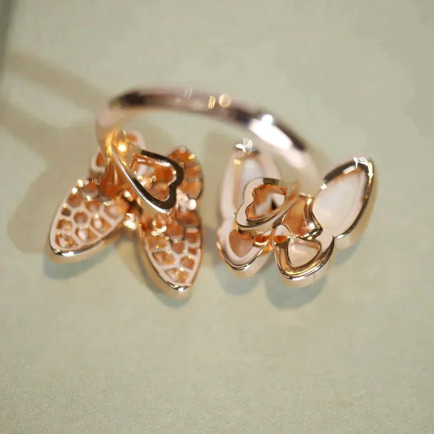 [Love More]TWIN BUTTERFLY DIAMOND MOP RING