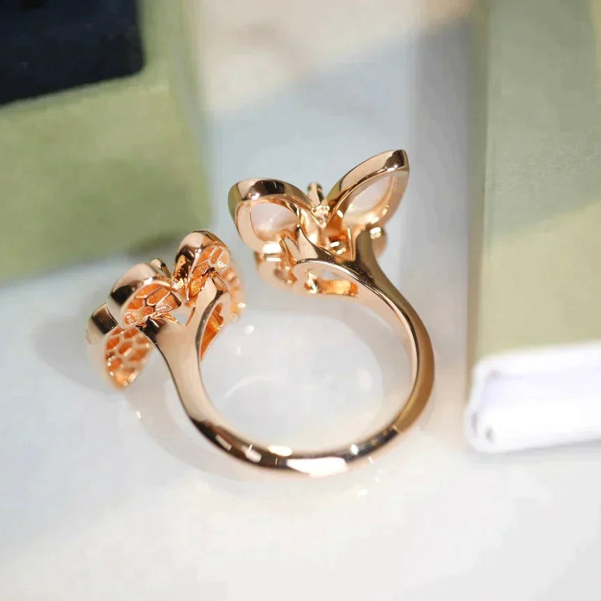 [Love More]TWIN BUTTERFLY DIAMOND MOP RING