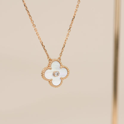 [Love More]CLOVER 15MM DIAMOND WHITE FRITILLARIA NECKLACE