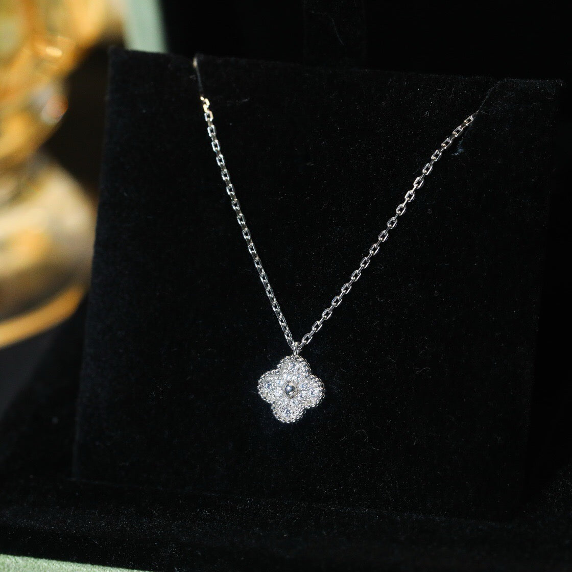 [Love More]CLOVER MINI 9.5MM PENDANT DIAMOND NECKLACE