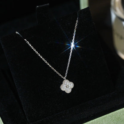 [Love More]CLOVER MINI 9.5MM PENDANT DIAMOND NECKLACE