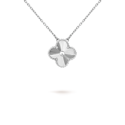 [Love More]CLOVER 15MM LASER NECKLACE SILVER