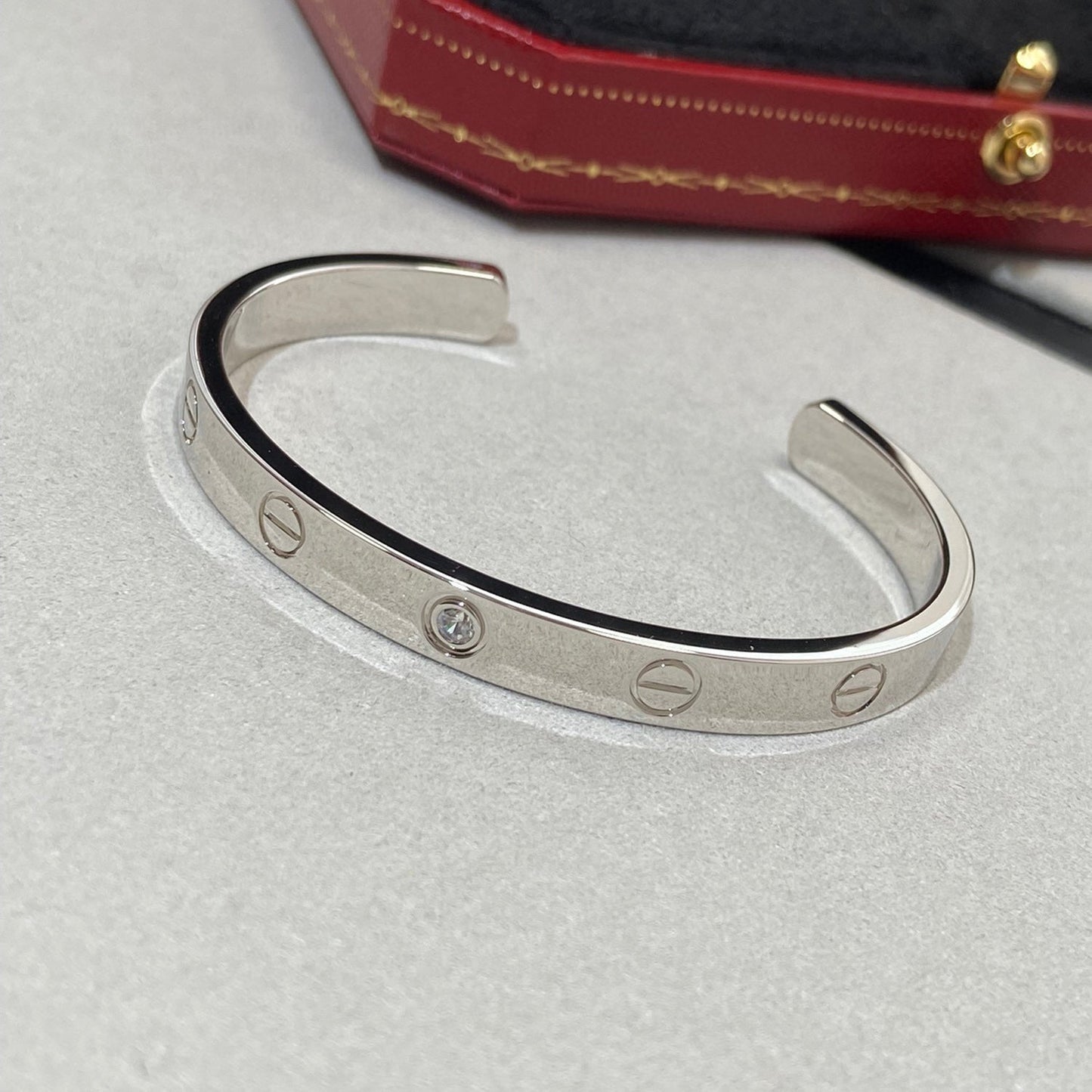 [Love More]LOVE BRACELET 6.1MM 1 DIAMOND OPEN CUFF