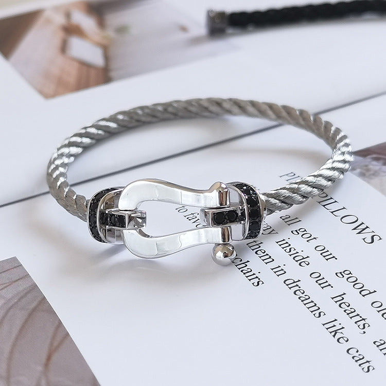 [Love More]FORCE LARGE HORSESHOE BLACK DIAMOND BRACELET SILVER