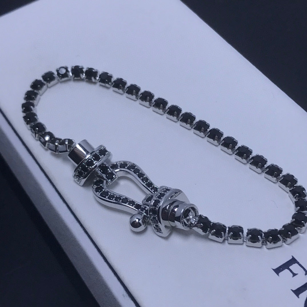 [Love More]FORCE  LARGE HORSESHOE FULL DIAMOND TENNIS BRACELET