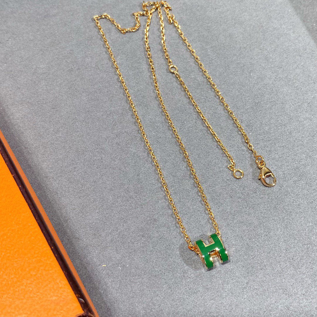 [Love More]POP H GREEN NECKLACE SILVER AND GOLD