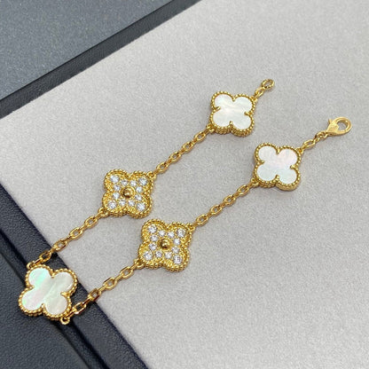 [Love More]CLOVER BRACELET 5 MOTIF WHITE MOP DIAMOND