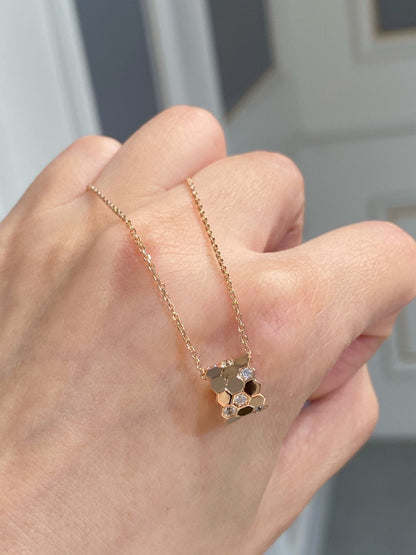 [Love More]BEE LOVE DIAMOND NECKLACE