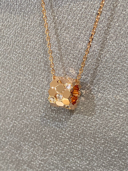 [Love More]BEE LOVE DIAMOND NECKLACE