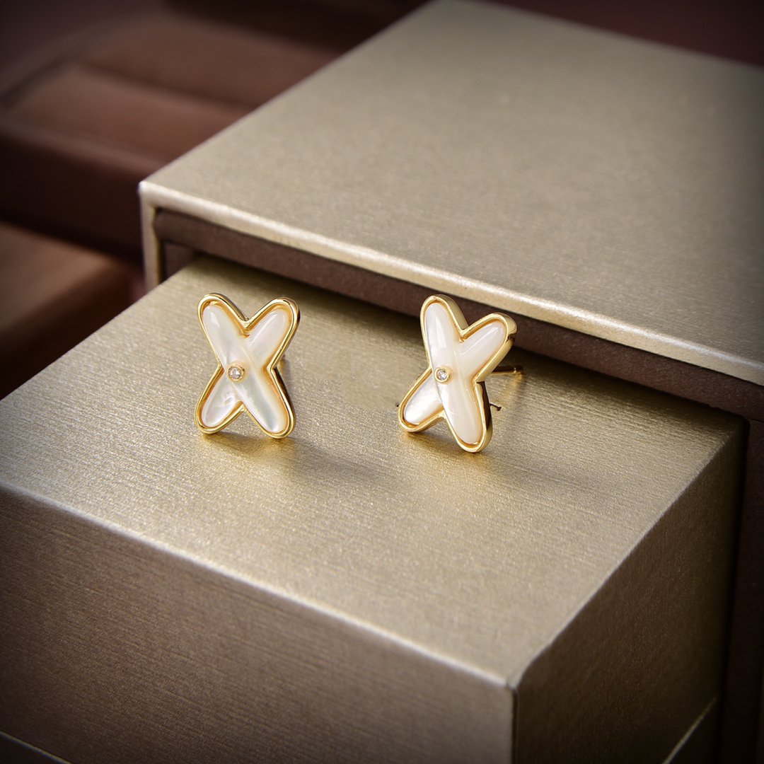 [Love More]JEUX DE WHITE MOP GOLD DIAMOND EARRINGS