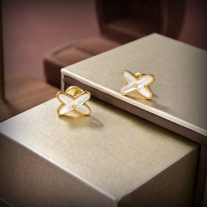 [Love More]JEUX DE WHITE MOP GOLD DIAMOND EARRINGS