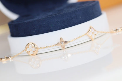 [Love More]LEAF CLOVER BRACELET