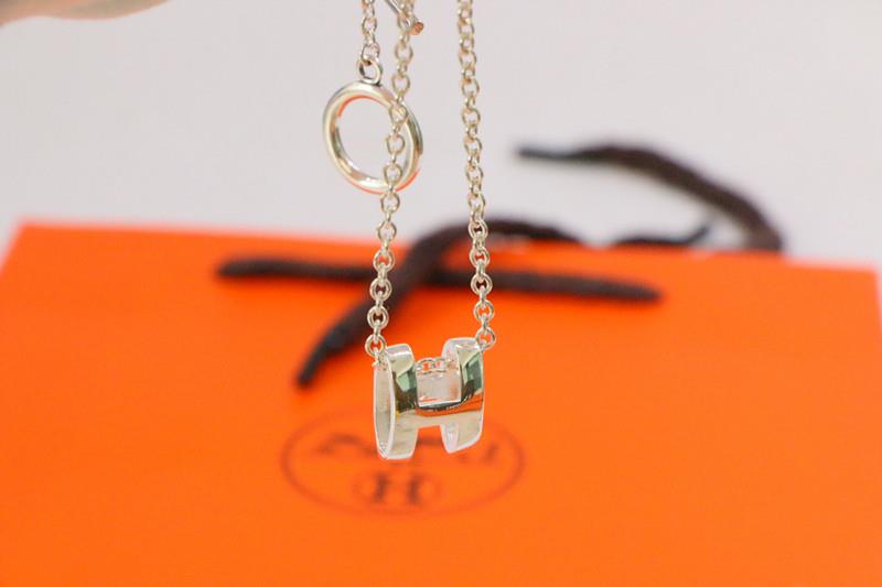 [Love More]HM NECKLACE H LETTER OVAL SERIES