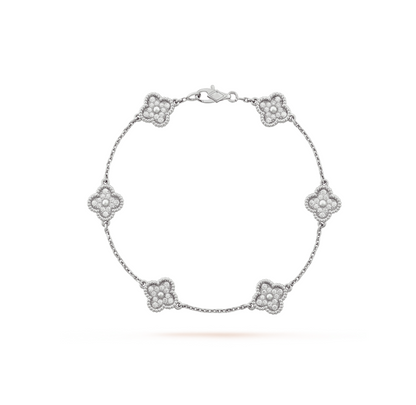 [Love More]CLOVER 6 MOTIF SILVER DIAMOND BRACELET