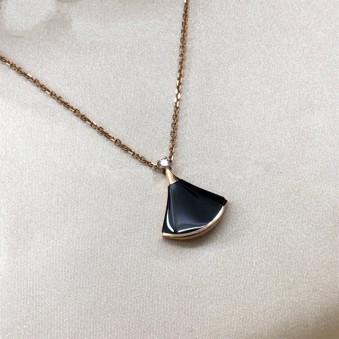 [Love More]DREAM NECKLACE ONYX 1 DIAMOND