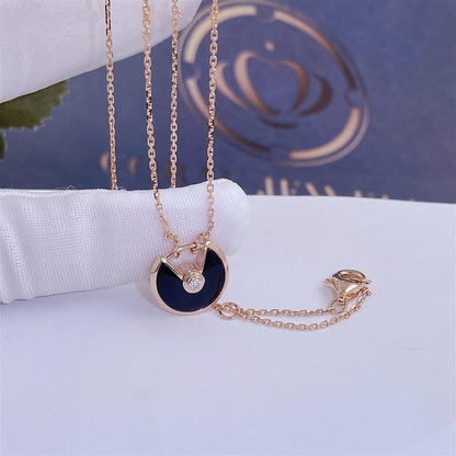 [Love More]AMULETTE ROSE GOLD ONYX NECKLACE